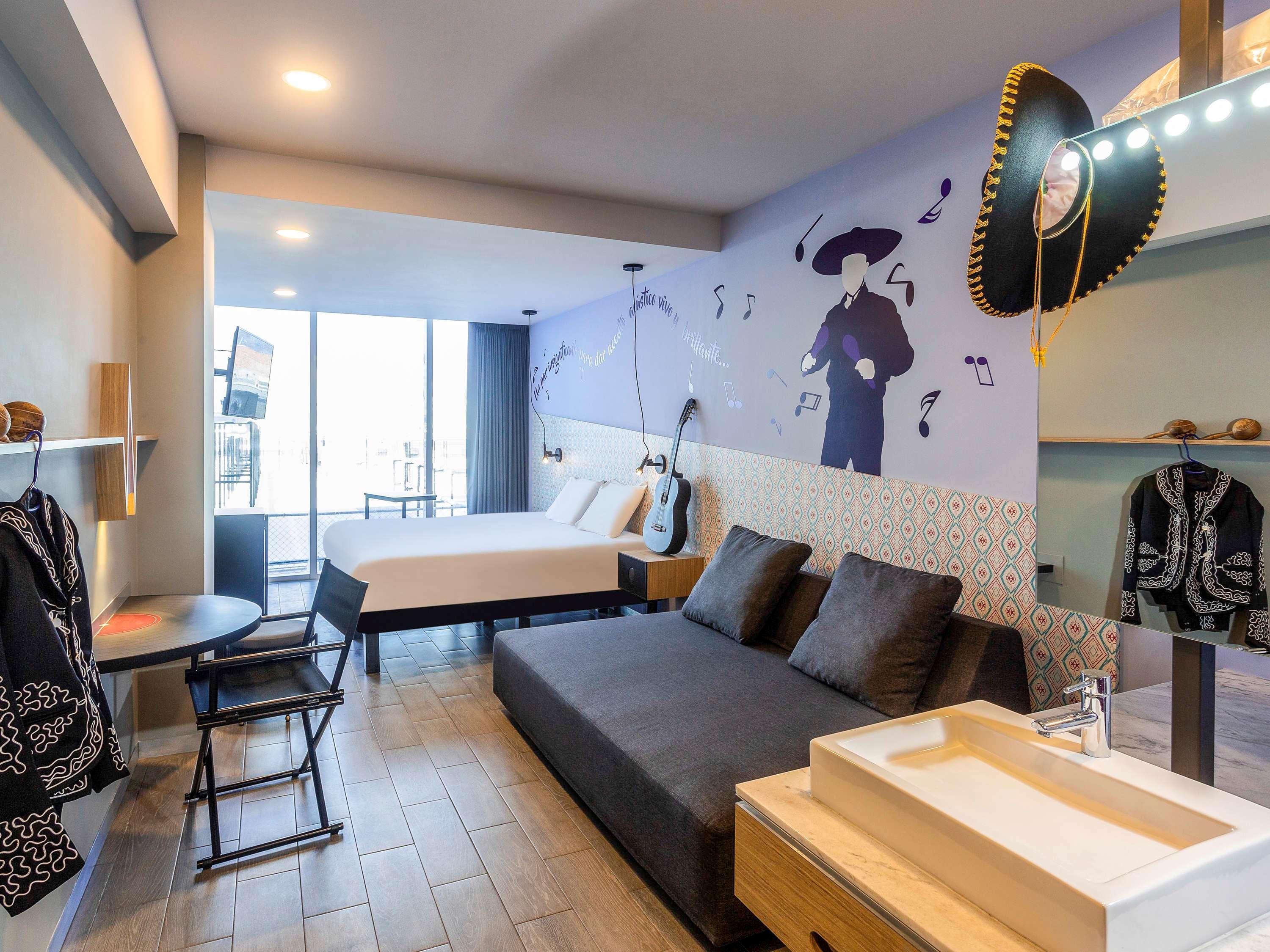 Ibis Styles Merida Galerias Zewnętrze zdjęcie