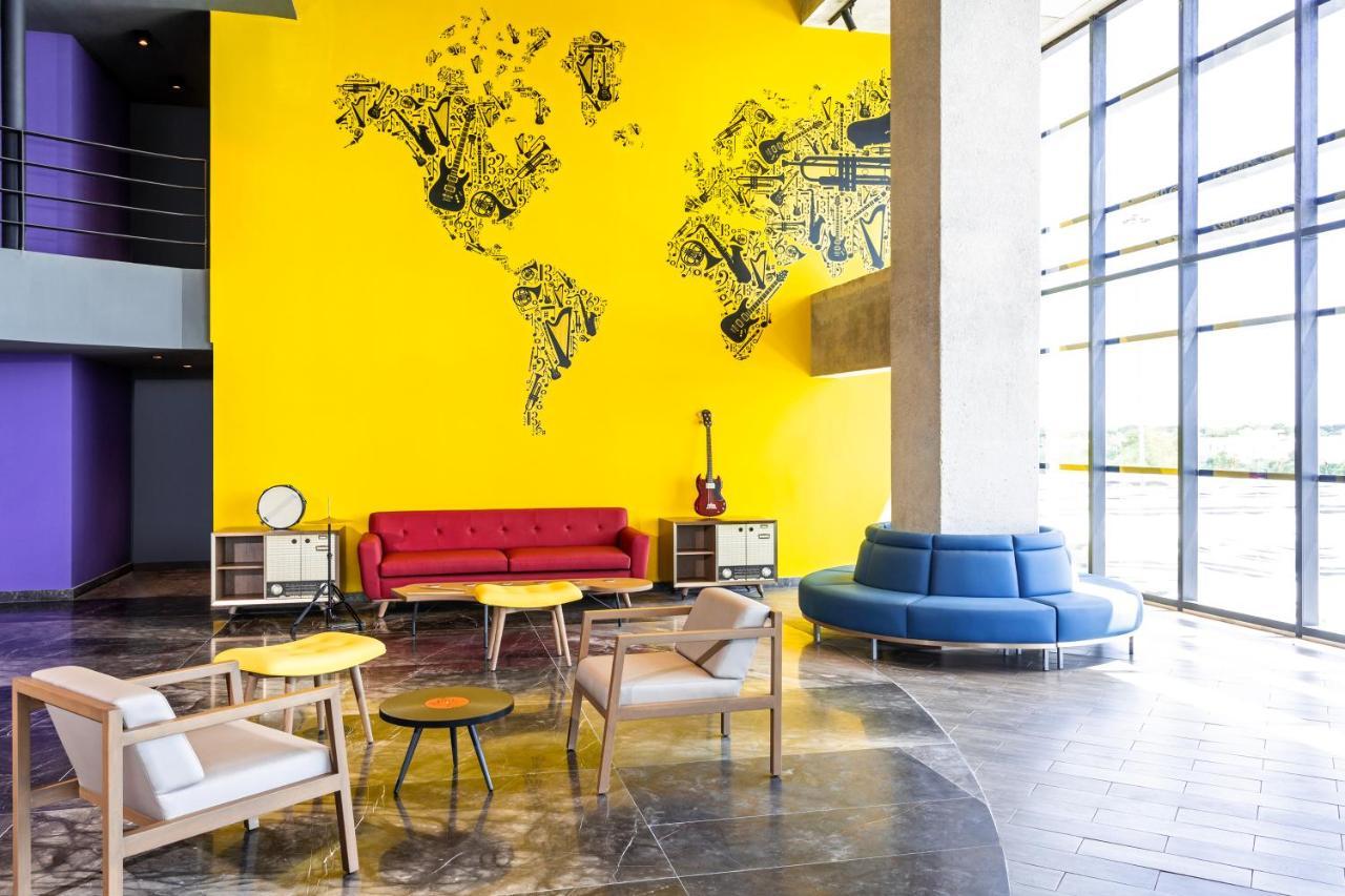 Ibis Styles Merida Galerias Zewnętrze zdjęcie